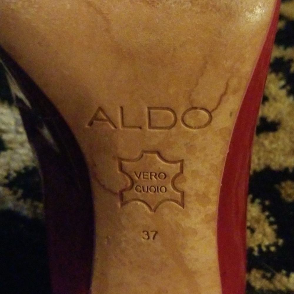 Shoes - Picture 3 of 3